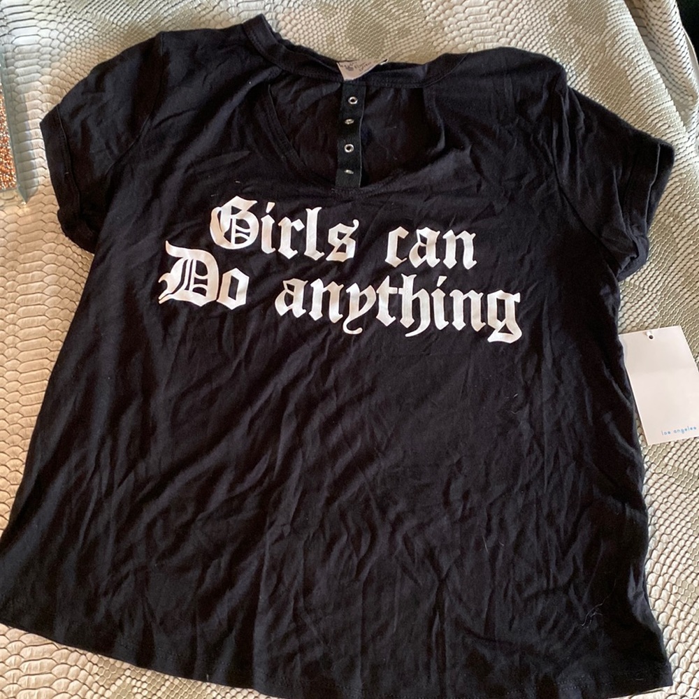 Girls can do anything black casual tee 4FOR50